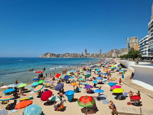 Playa De Poniente